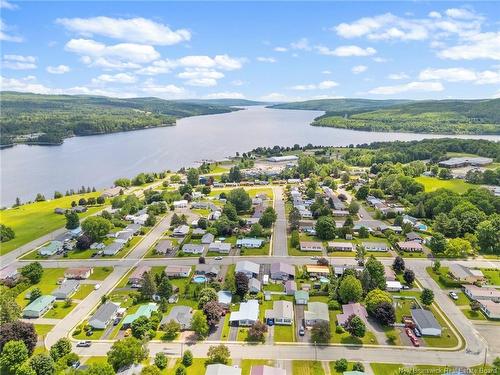23 Harding Dr, Nackawic, NB 