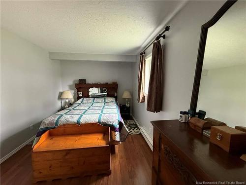 77 Hillcrest St, Hartland, NB 