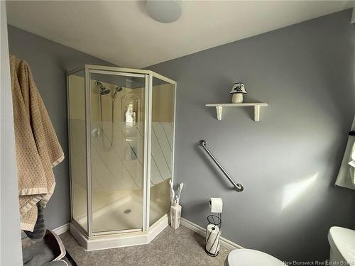 77 Hillcrest St, Hartland, NB 
