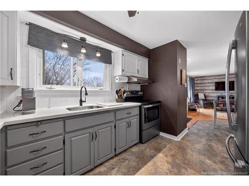 18 Birchcroft Dr, Fredericton, NB 