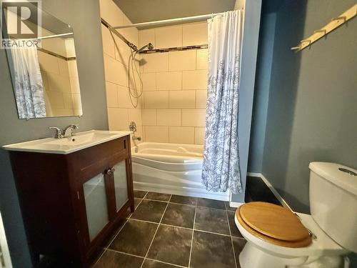 678 Dick Road, Quesnel, BC - Indoor Photo Showing Bathroom