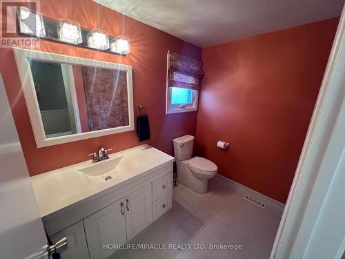 30 - 59 Kenninghall Boulevard, Mississauga, ON - Indoor Photo Showing Bathroom