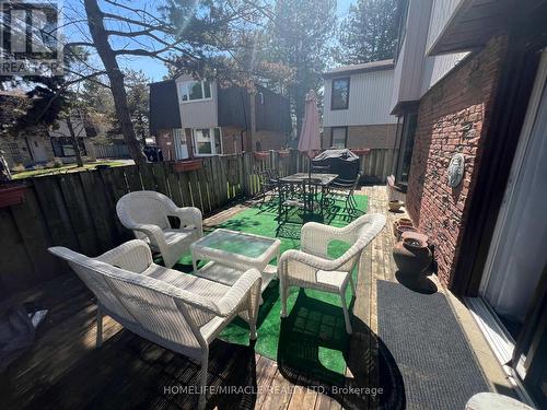 30 - 59 Kenninghall Boulevard, Mississauga, ON - Outdoor