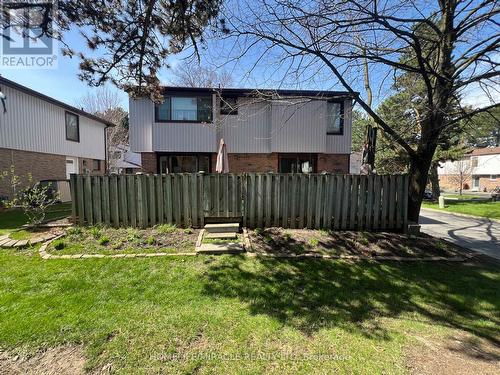 30 - 59 Kenninghall Boulevard, Mississauga, ON - Outdoor