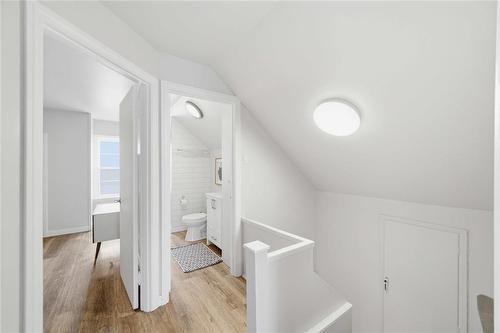 187 Dollard Boulevard, Winnipeg, MB - Indoor Photo Showing Other Room
