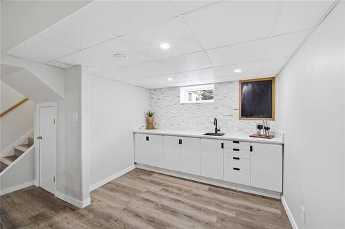 187 Dollard Boulevard, Winnipeg, MB - Indoor Photo Showing Other Room