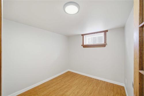 187 Dollard Boulevard, Winnipeg, MB - Indoor Photo Showing Other Room