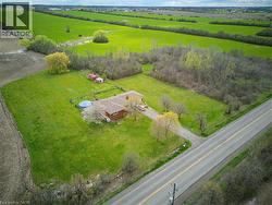 516 MUD Street E Hamilton, ON L8J 3C7