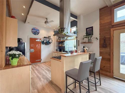141 Main Street, Rivers, MB - Indoor