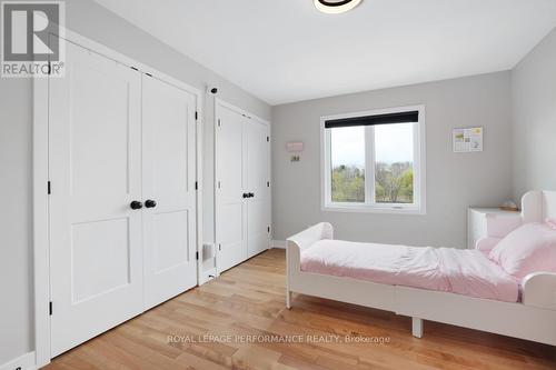 541 Barrage Street, Casselman, ON - Indoor Photo Showing Bedroom