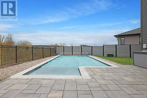 In ground pool - 541 Barrage Street, Casselman, ON - Outdoor With In Ground Pool