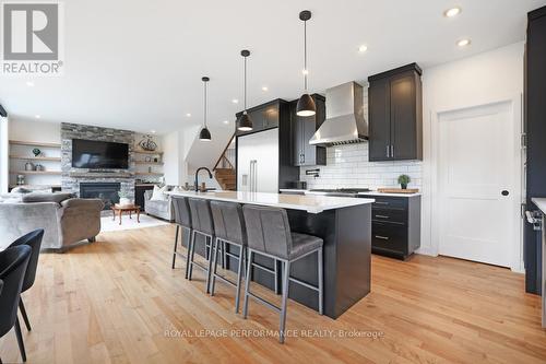 541 Barrage Street, Casselman, ON - Indoor Photo Showing Kitchen With Upgraded Kitchen