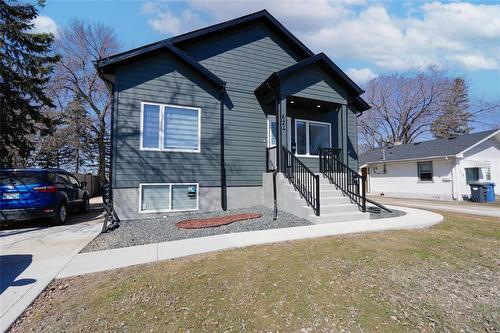624 Magnan Street, Winnipeg, MB - Outdoor