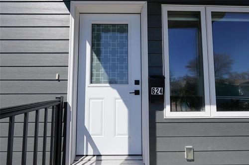 624 Magnan Street, Winnipeg, MB - Outdoor With Exterior