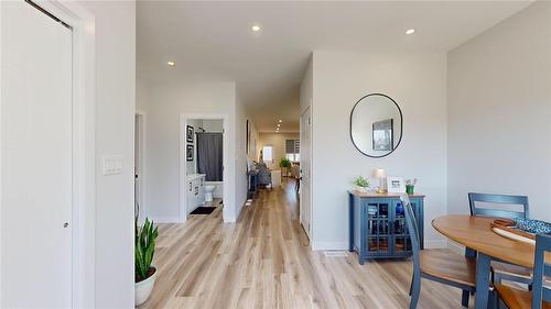 624 Magnan Street, Winnipeg, MB - Indoor Photo Showing Other Room