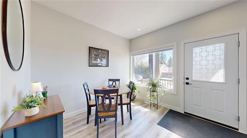 624 Magnan Street, Winnipeg, MB - Indoor