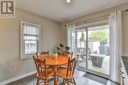 9 Brookside Drive, St. Thomas, ON - Indoor Photo Showing Dining Room