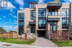 82 PONY FARM DRIVE Toronto, ON M9R 0B3