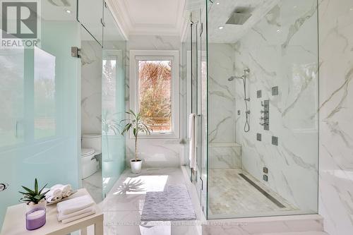 1511 Broadmoor Avenue, Mississauga, ON - Indoor Photo Showing Bathroom