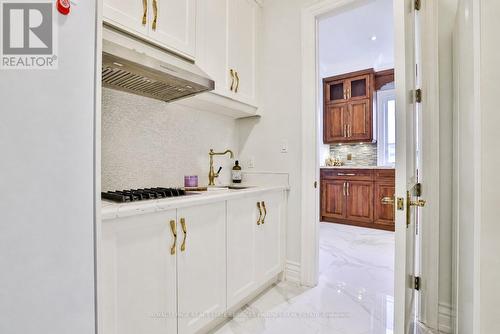 1511 Broadmoor Avenue, Mississauga, ON - Indoor