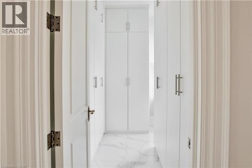1511 Broadmoor Avenue, Mississauga, ON - Indoor Photo Showing Other Room