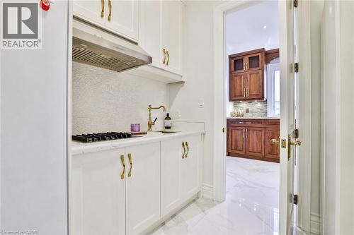 1511 Broadmoor Avenue, Mississauga, ON - Indoor