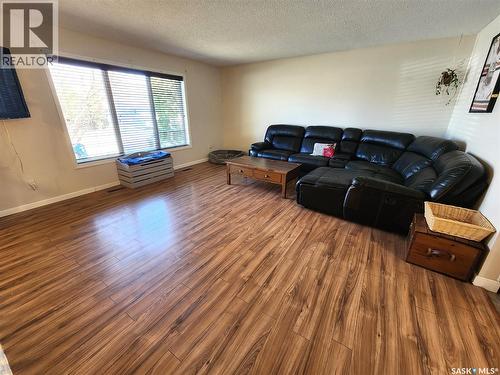 1330 8Th Street, Estevan, SK - Indoor