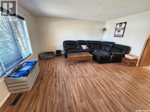 1330 8Th Street, Estevan, SK - Indoor
