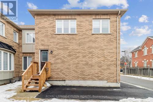 B - 526 White'S Hill Avenue, Markham, ON - Outdoor With Exterior
