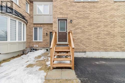 B - 526 White'S Hill Avenue, Markham, ON - Outdoor With Exterior