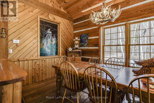 753 Concession 19 Road W, Tiny, ON - Indoor Photo Showing Dining Room
