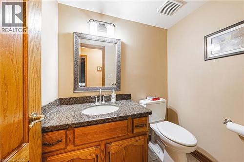 1960 Cream Street, Pelham, ON - Indoor Photo Showing Bathroom