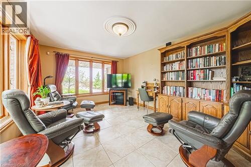 1960 Cream Street, Pelham, ON - Indoor