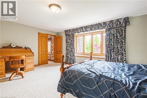 1960 Cream Street, Pelham, ON - Indoor Photo Showing Bedroom