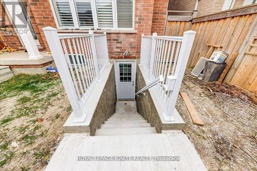 Bsmt - 114 Lawrence Pilkington Avenue, Markham, ON - Outdoor
