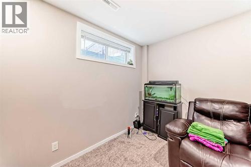32 Saddlebrook Place Ne, Calgary, AB - Indoor Photo Showing Other Room