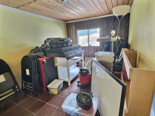 Bureau - 2866 Av. Larivière, Rouyn-Noranda, QC - Indoor