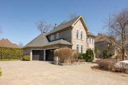 45 Rue de Servando Blainville, QC J7B 1R8