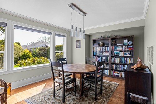 763 Anson Pl, Qualicum Beach, BC 