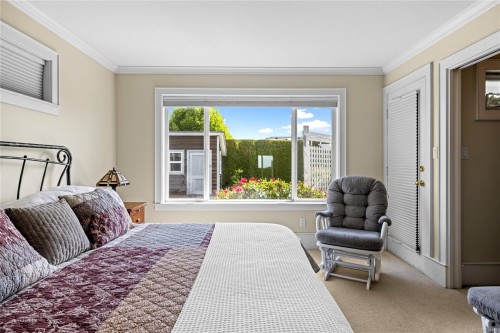 763 Anson Pl, Qualicum Beach, BC 