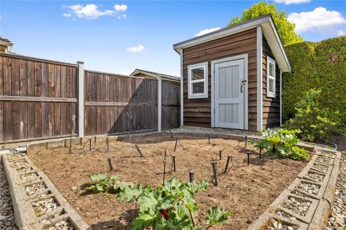 763 Anson Pl, Qualicum Beach, BC 