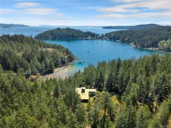 1395 Manzanita Rd  Cortes Island, BC V0P 1K0