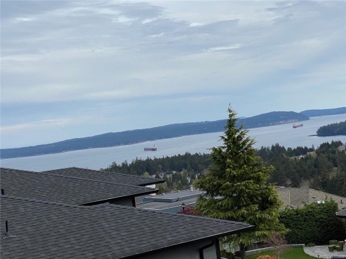 3733 Belaire Dr, Nanaimo, BC 