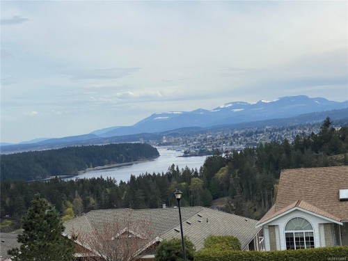 3733 Belaire Dr, Nanaimo, BC 