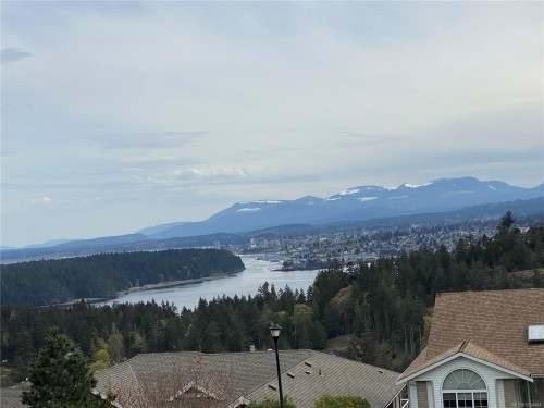 3733 Belaire Dr, Nanaimo, BC 