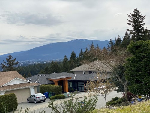 3733 Belaire Dr, Nanaimo, BC 