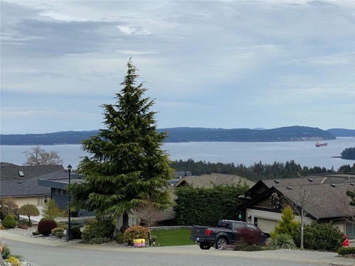 3733 Belaire Dr, Nanaimo, BC 