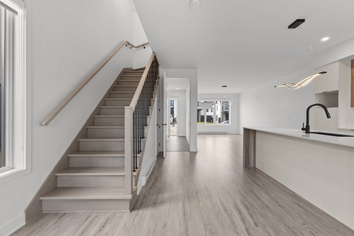 Staircase - 13865 Rue Du Merlot, Mirabel, QC - Indoor Photo Showing Other Room