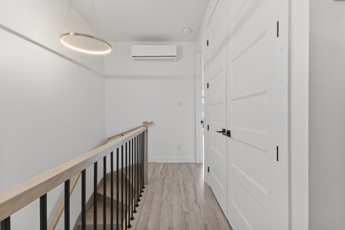 Mud Room - 13865 Rue Du Merlot, Mirabel, QC - Indoor Photo Showing Other Room