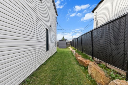 Courtyard - 13865 Rue Du Merlot, Mirabel, QC - Outdoor With Exterior